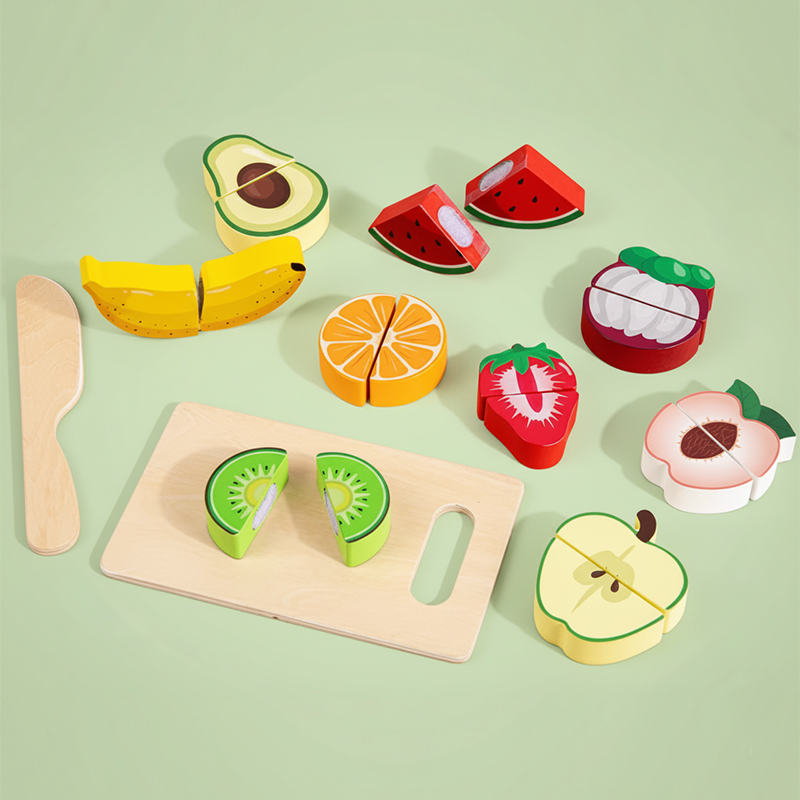 Wooden Fruit Cutting Set